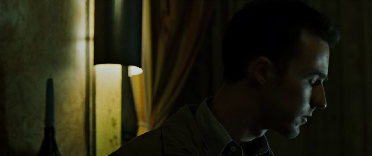Fight Club (1999) 10TH ANNIVERSARY EDITION BluRay Hindi + English 720p 10bit HEVC DDP 5.1 ESub.mkv.0003